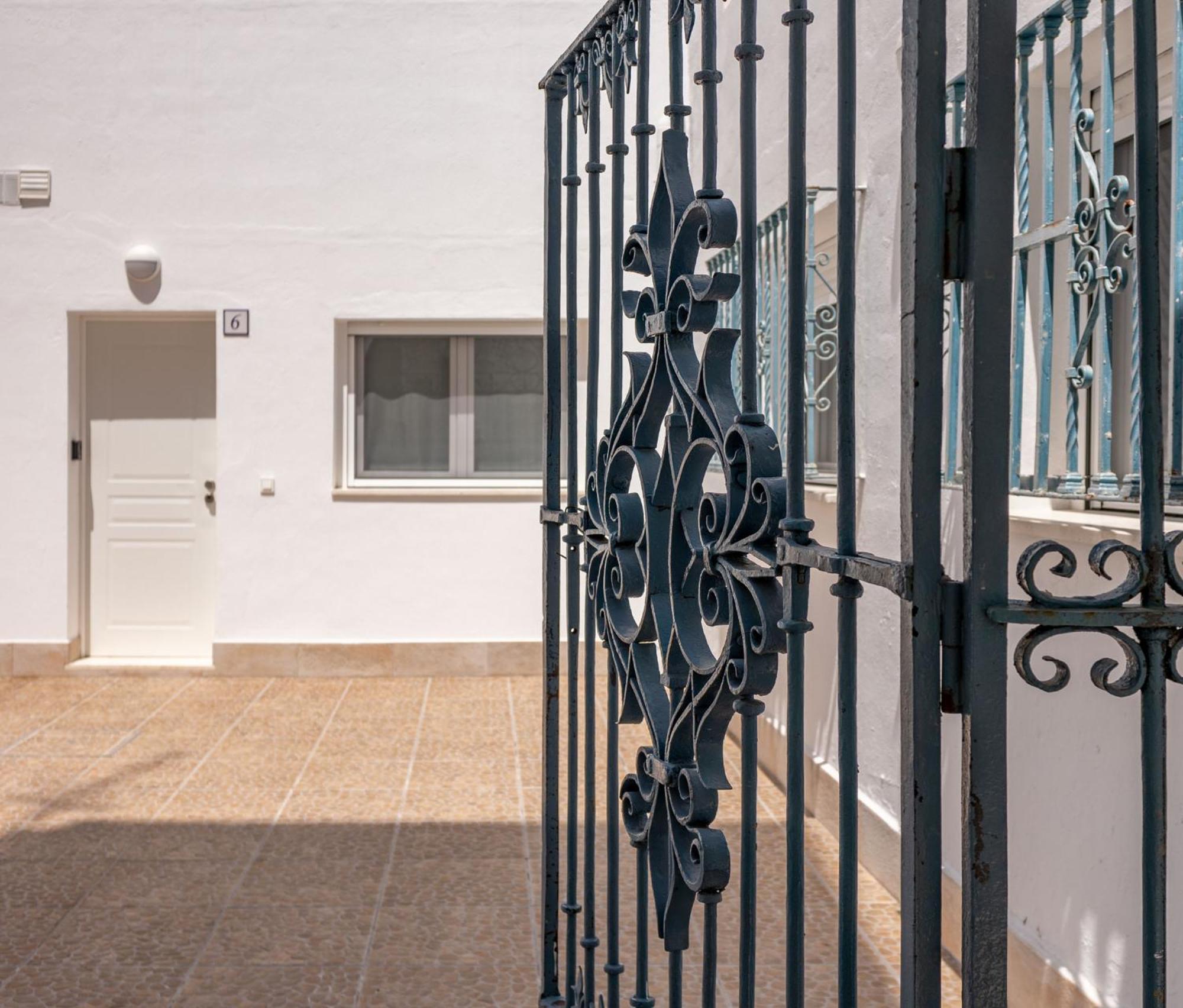 Cervantes Studios 6 Sevilla Exterior foto